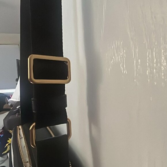 Karl Lagerfeld Paris Crossbody Bag - Picture 3 of 7